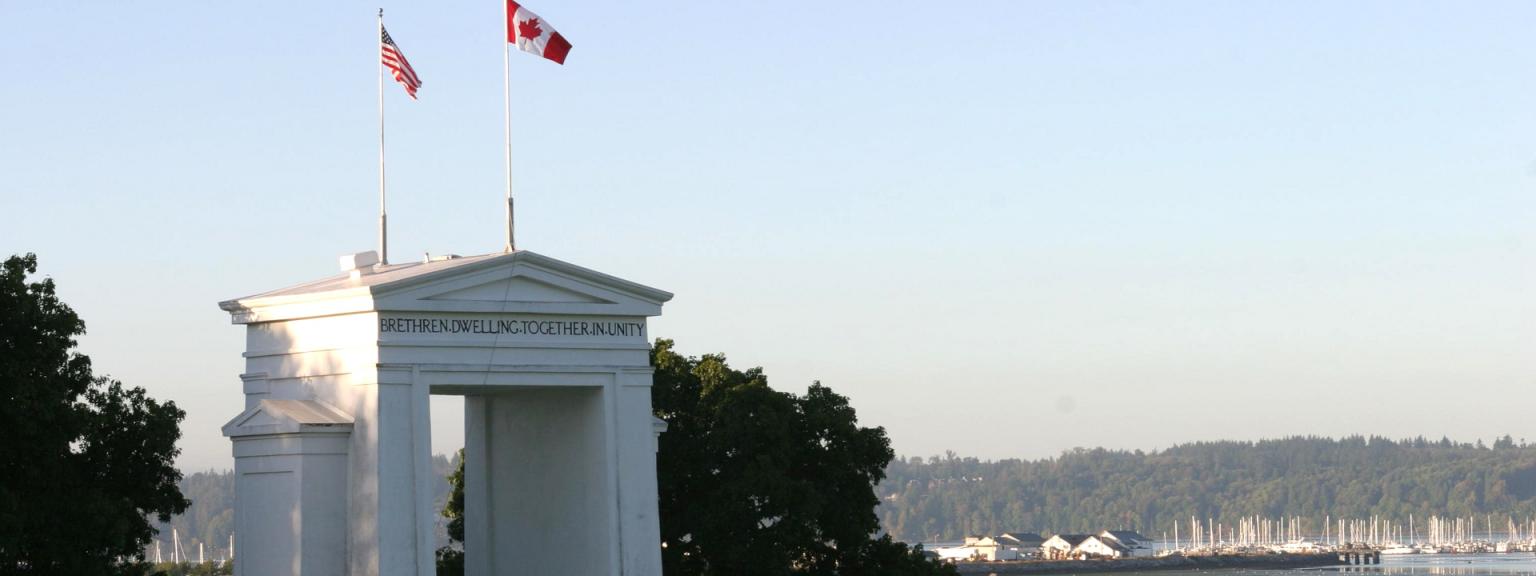 peace arch border crossing